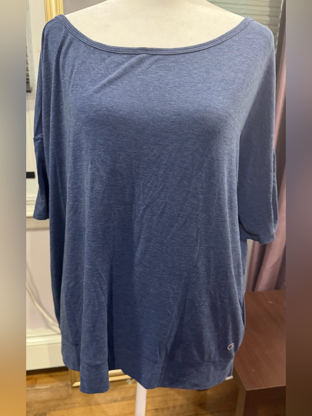 Gap fit Relaxed Boatneck Women's Top in Heather Navy